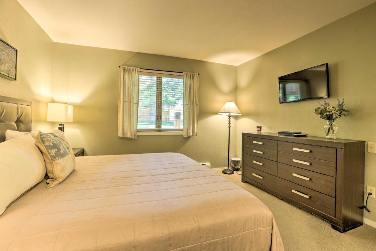 Corner-Unit Condo With Grill Walk To Lake Tahoe! إنكلين فيلادج المظهر الخارجي الصورة