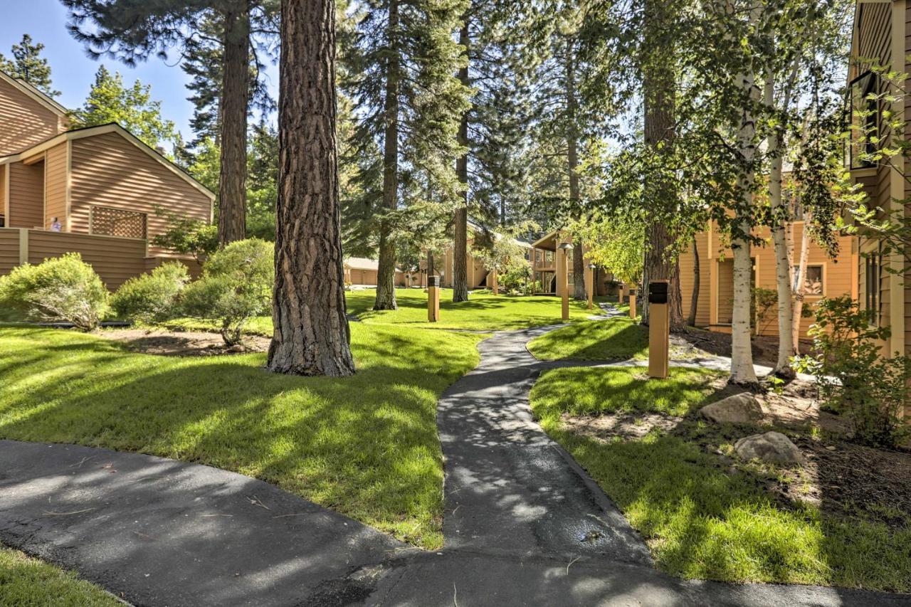 Corner-Unit Condo With Grill Walk To Lake Tahoe! إنكلين فيلادج المظهر الخارجي الصورة
