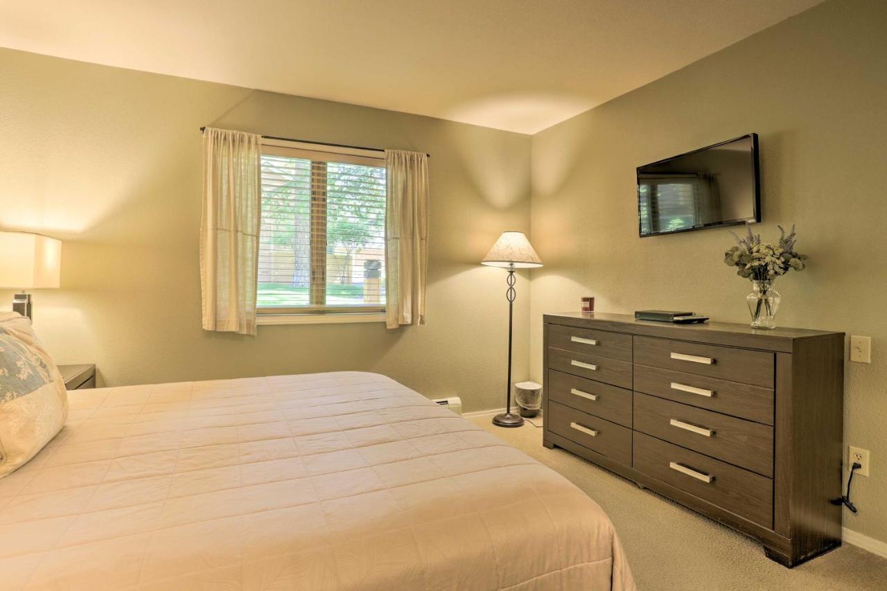 Corner-Unit Condo With Grill Walk To Lake Tahoe! إنكلين فيلادج المظهر الخارجي الصورة